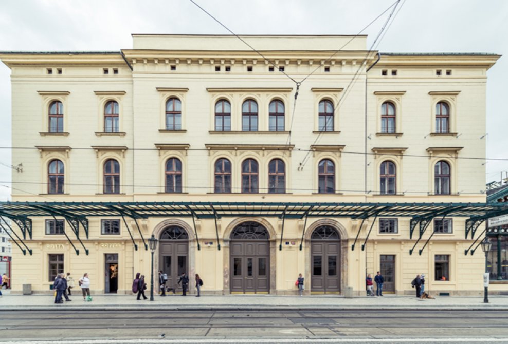 Front view from Havlíčkova Street