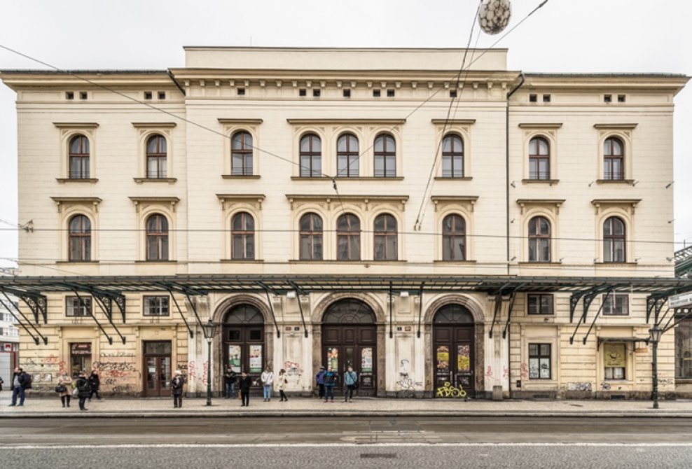 Front view from Havlíčkova Street